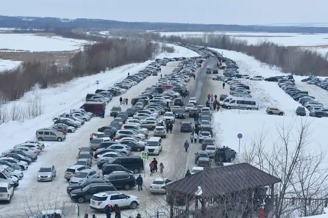 Парковка и въезд зимой